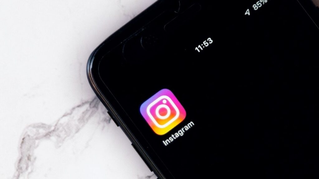 Anonymous Methods to Watch Instagram Stories using a Private Instagram Downloader